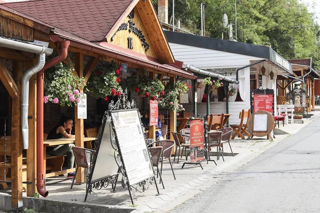 Szépasszony Valley Eger – Wine Tasting, History and 150 Cellars